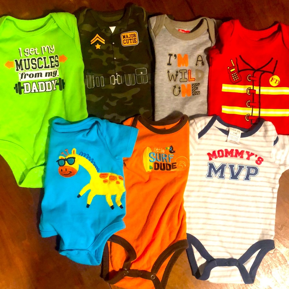7 boy baby onesies 0-3 months and newborn cute